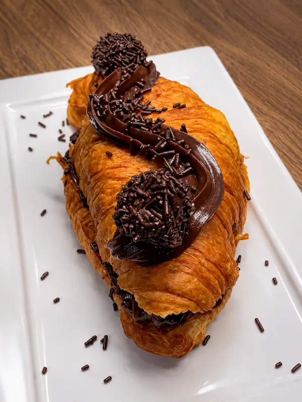 Croissant Brigadeiro